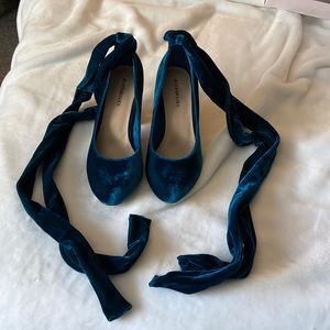 Just fab teal velvet lace up pumps